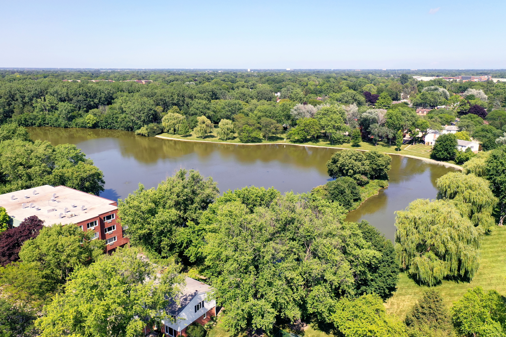 26 N Regency Drive, Arlington Heights, IL 60004