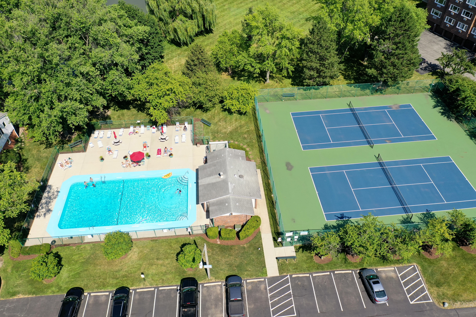 26 N Regency Drive, Arlington Heights, IL 60004