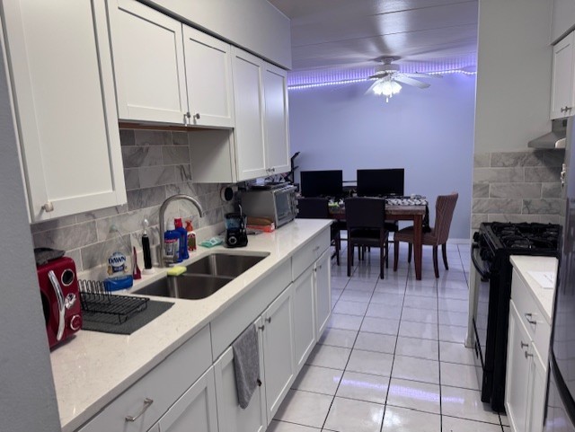 300 S Roselle Road #307, Schaumburg, IL 60193
