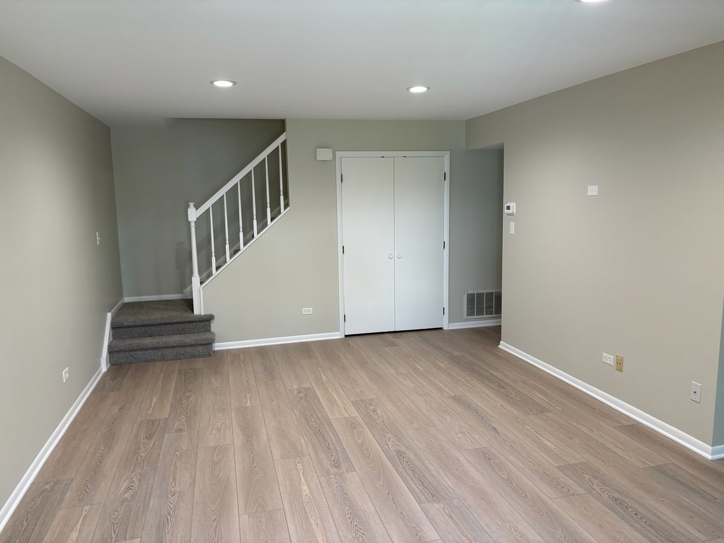 432 Buchanan Court, Vernon Hills, IL 60061