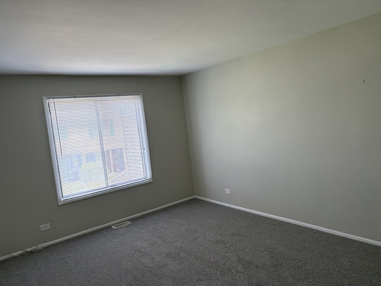432 Buchanan Court, Vernon Hills, IL 60061