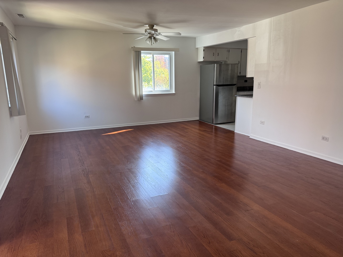 1785 W Algonquin Road #2A, Mount Prospect, IL 60056
