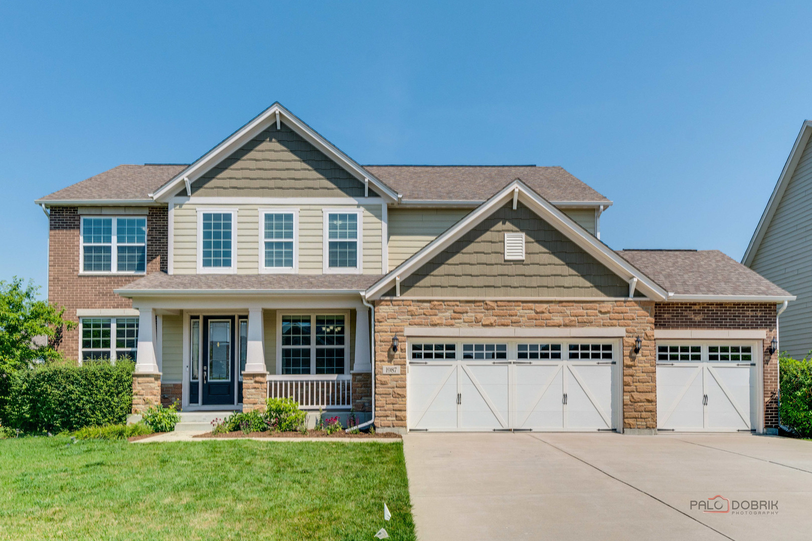 1987 WRIGHT Boulevard, Buffalo Grove, IL 60089