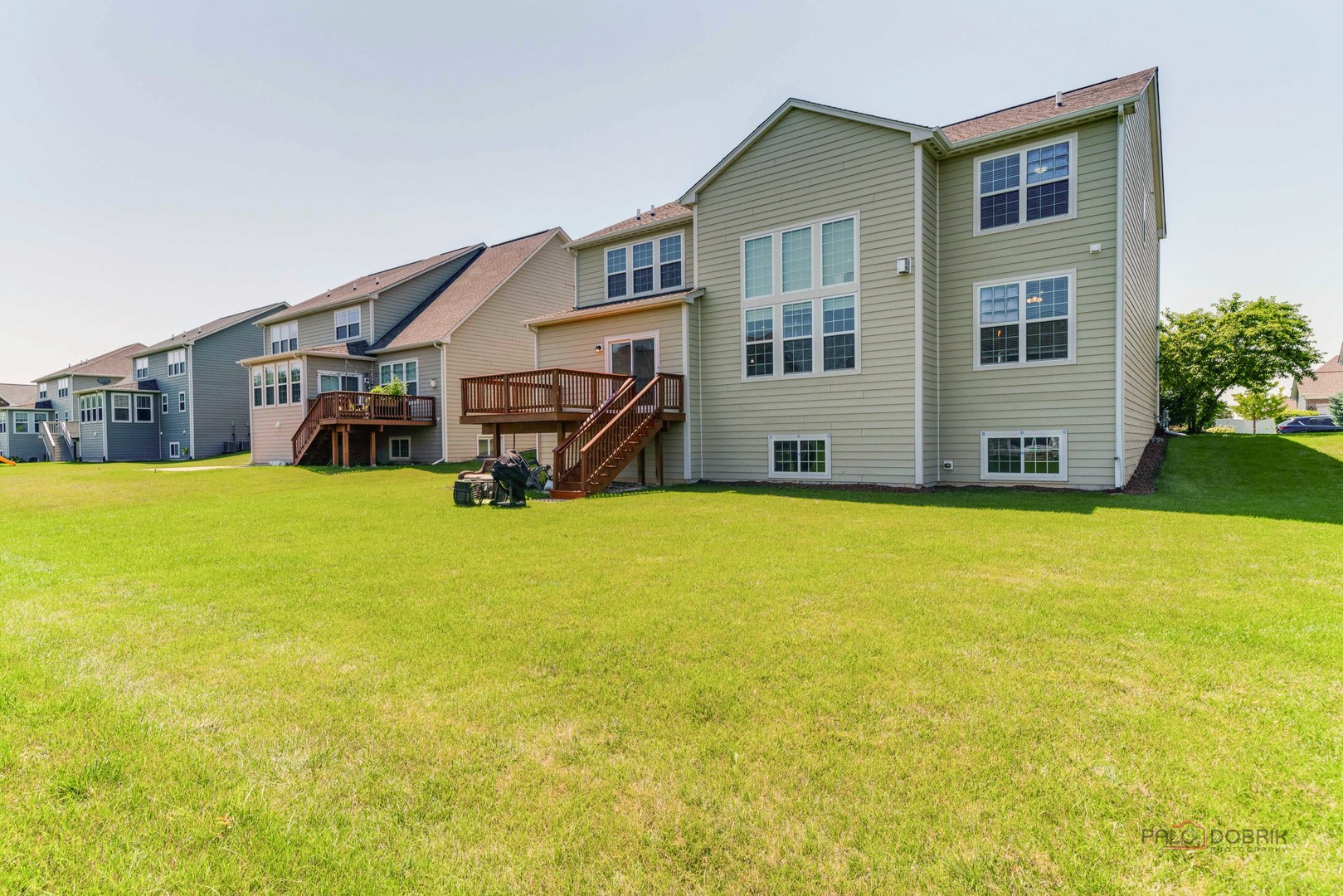 1987 WRIGHT Boulevard, Buffalo Grove, IL 60089