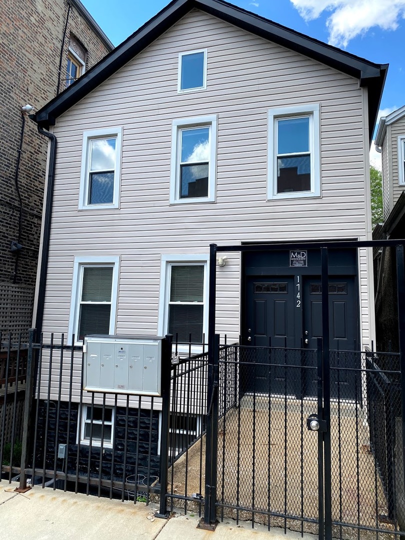 1742 W 18th Place #GR, Chicago, IL 60608