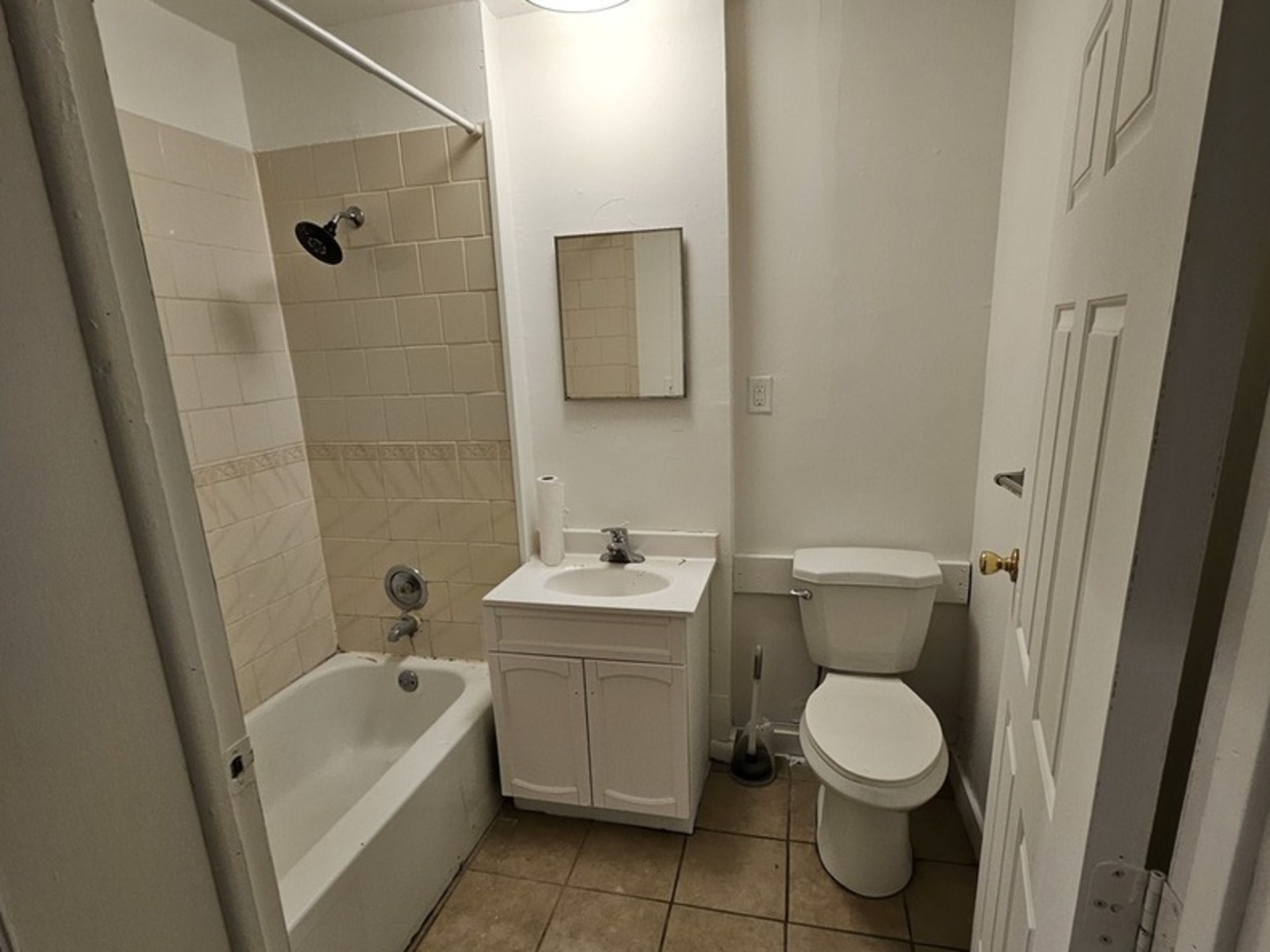 515 8th Street, Waukegan, IL 60085