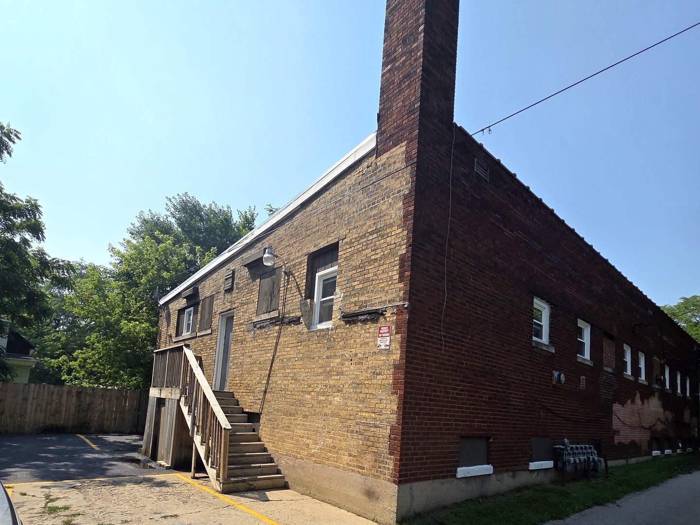 515 8th Street, Waukegan, IL 60085
