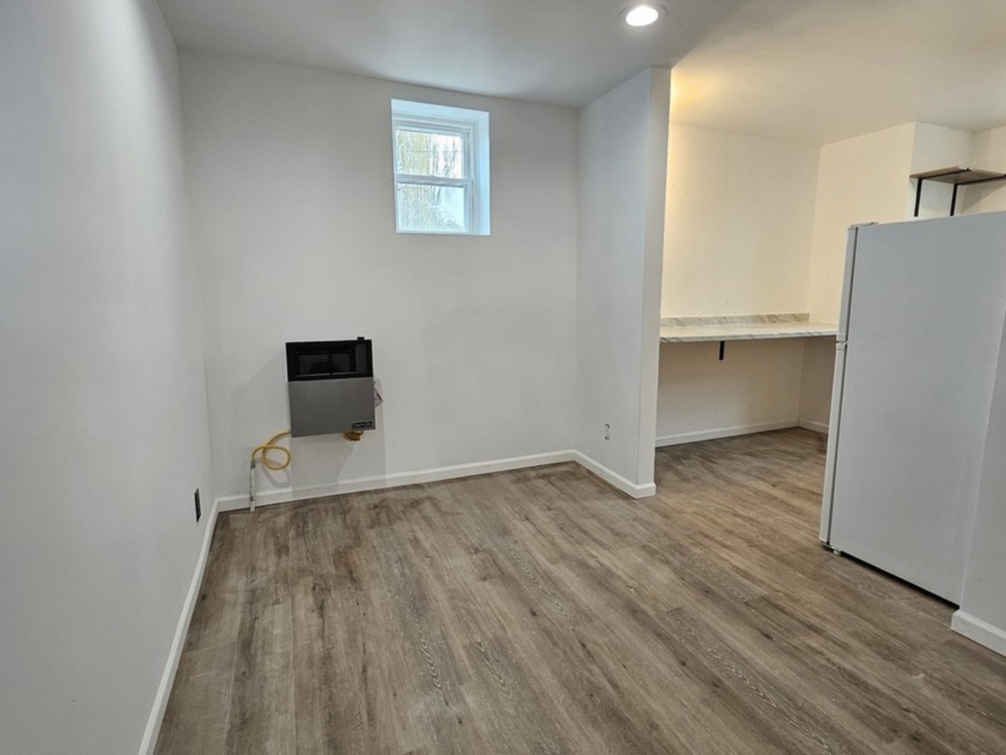 515 8th Street, Waukegan, IL 60085