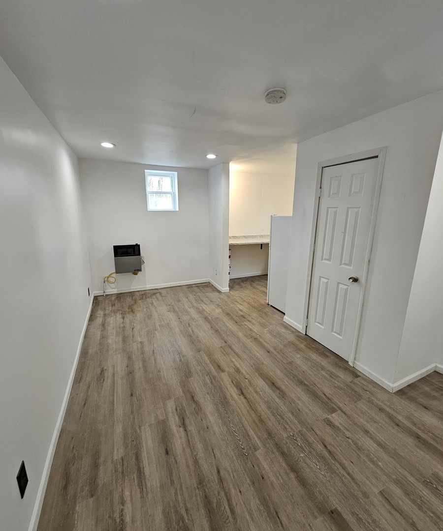 515 8th Street, Waukegan, IL 60085