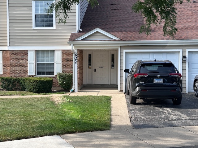 602 Eastview Court #Z1, Schaumburg, IL 60194