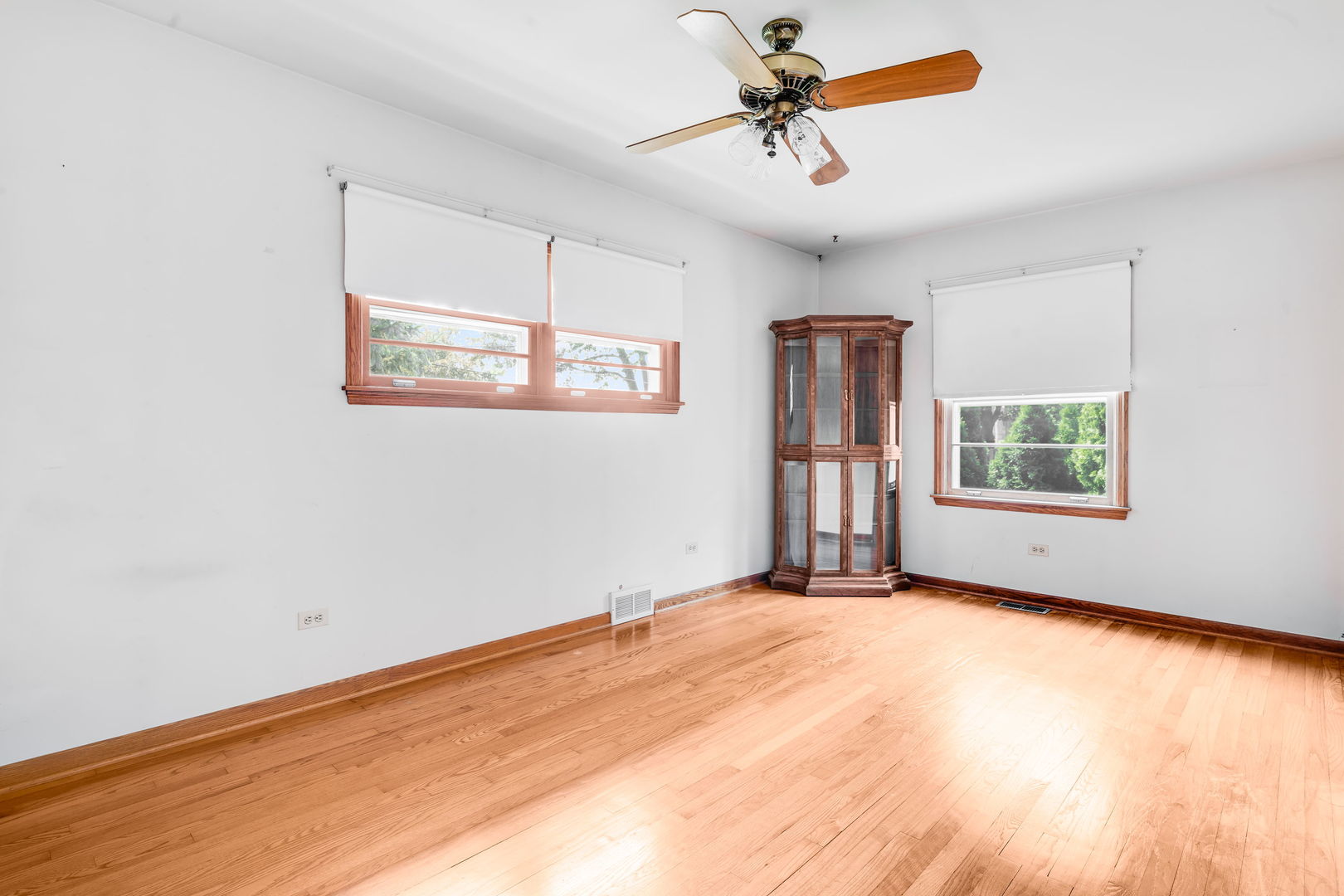 4901 Emerson Avenue, Palatine, IL 60067