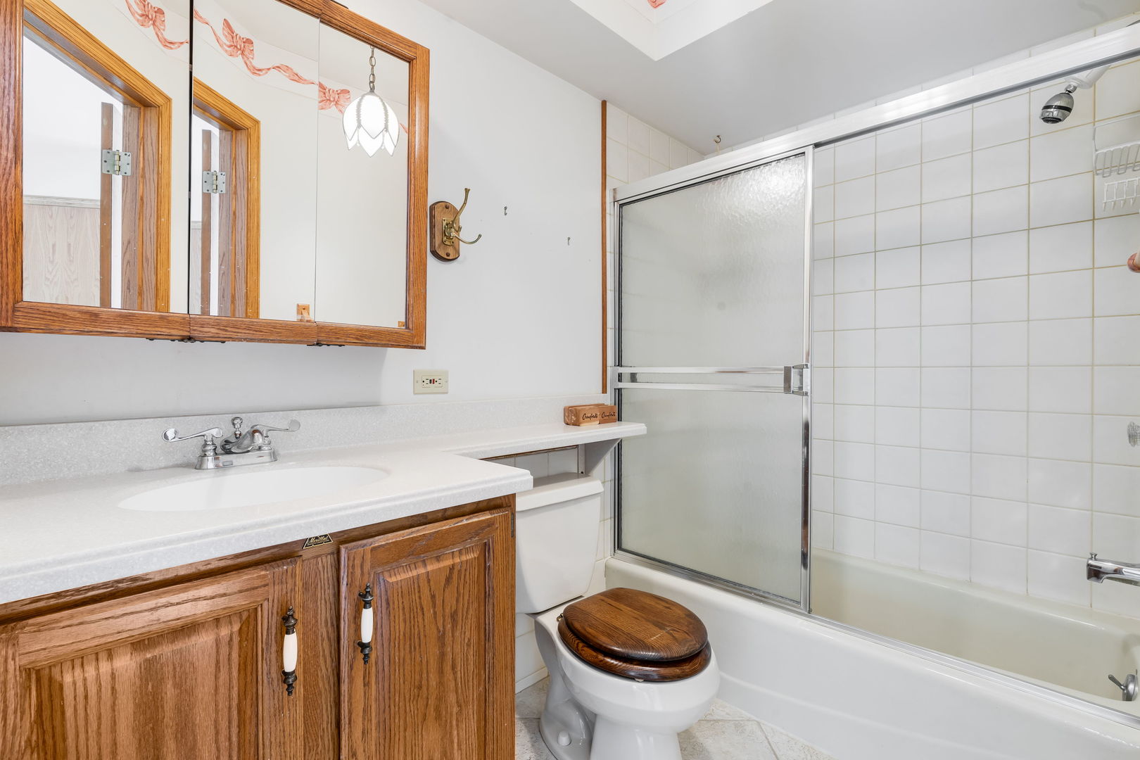 4901 Emerson Avenue, Palatine, IL 60067