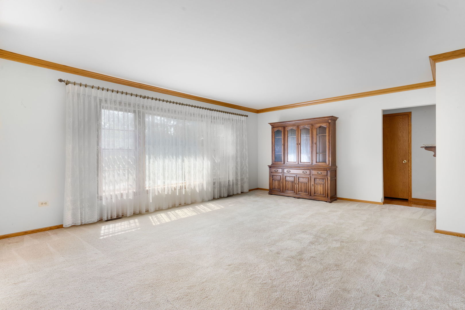 4901 Emerson Avenue, Palatine, IL 60067