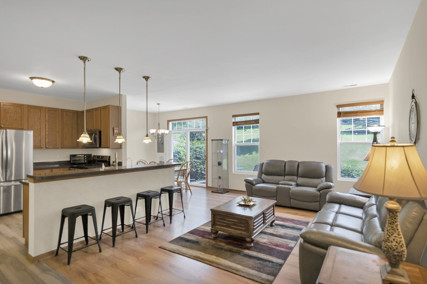 6552 Marble Lane, Carpentersville, IL 60110