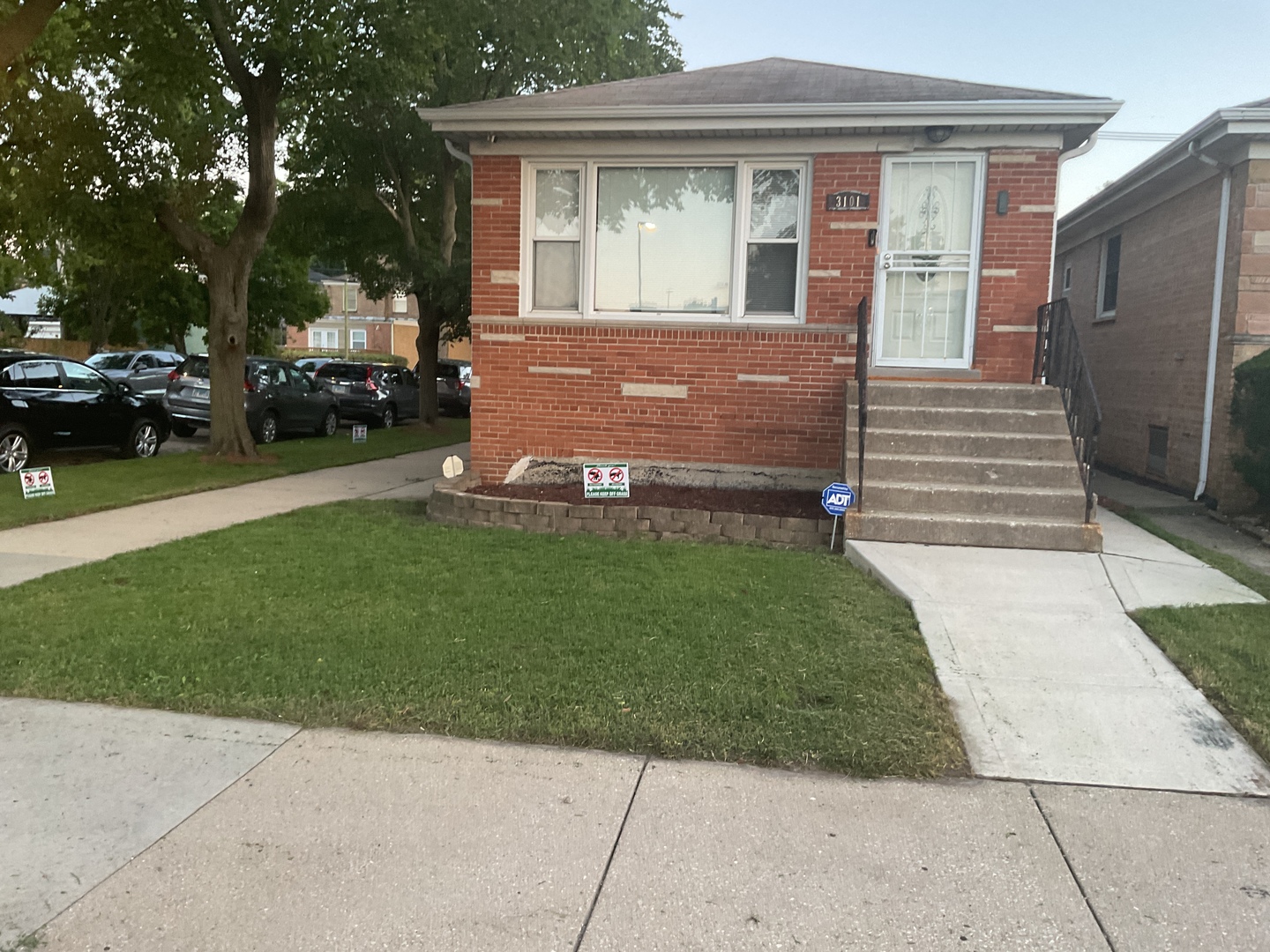 3101 W Howard Street, Chicago, IL 60645