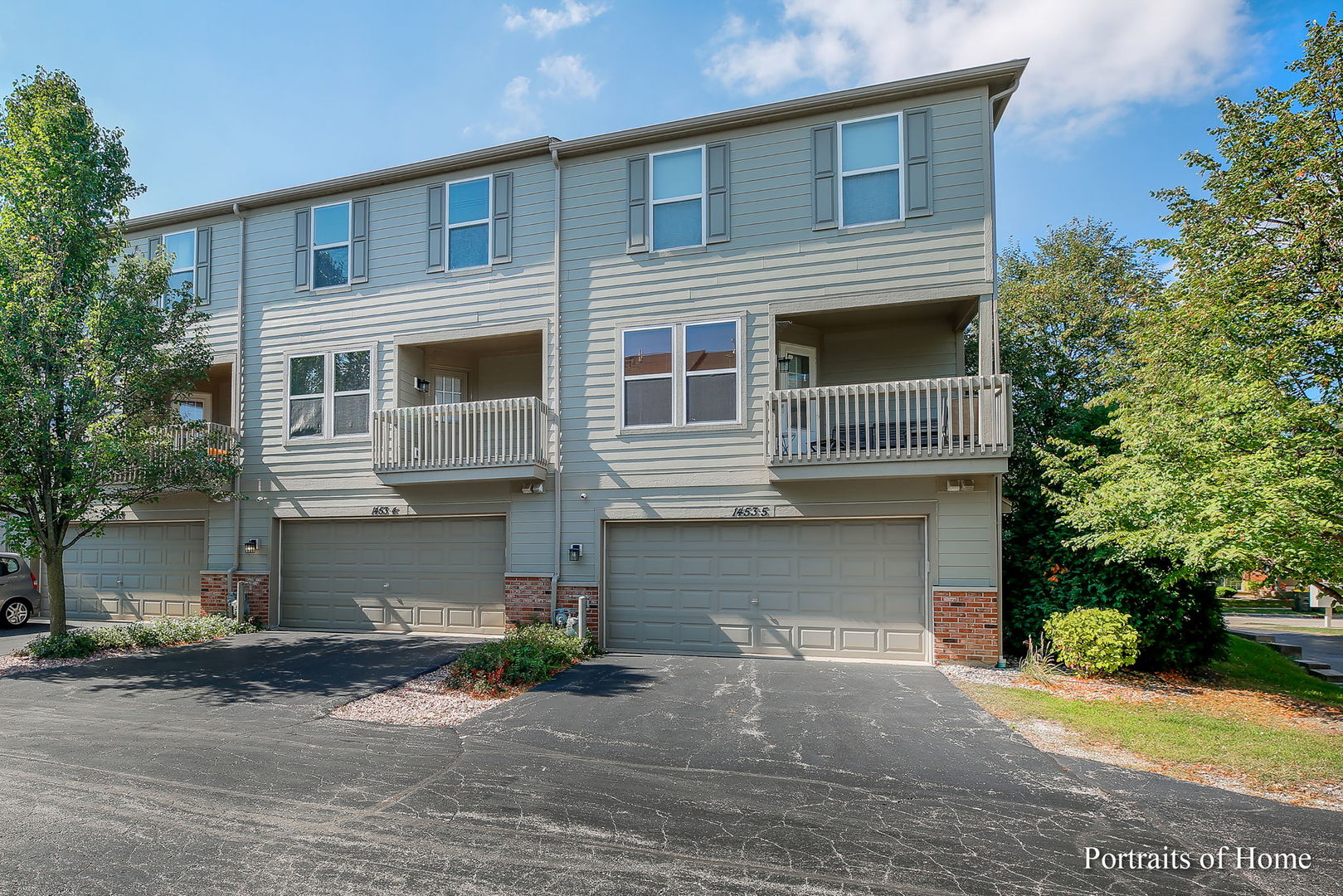 1453 Blackhawk Court #4, Wood Dale, IL 60191
