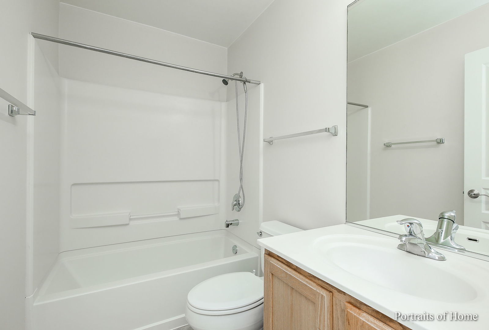 1453 Blackhawk Court #4, Wood Dale, IL 60191