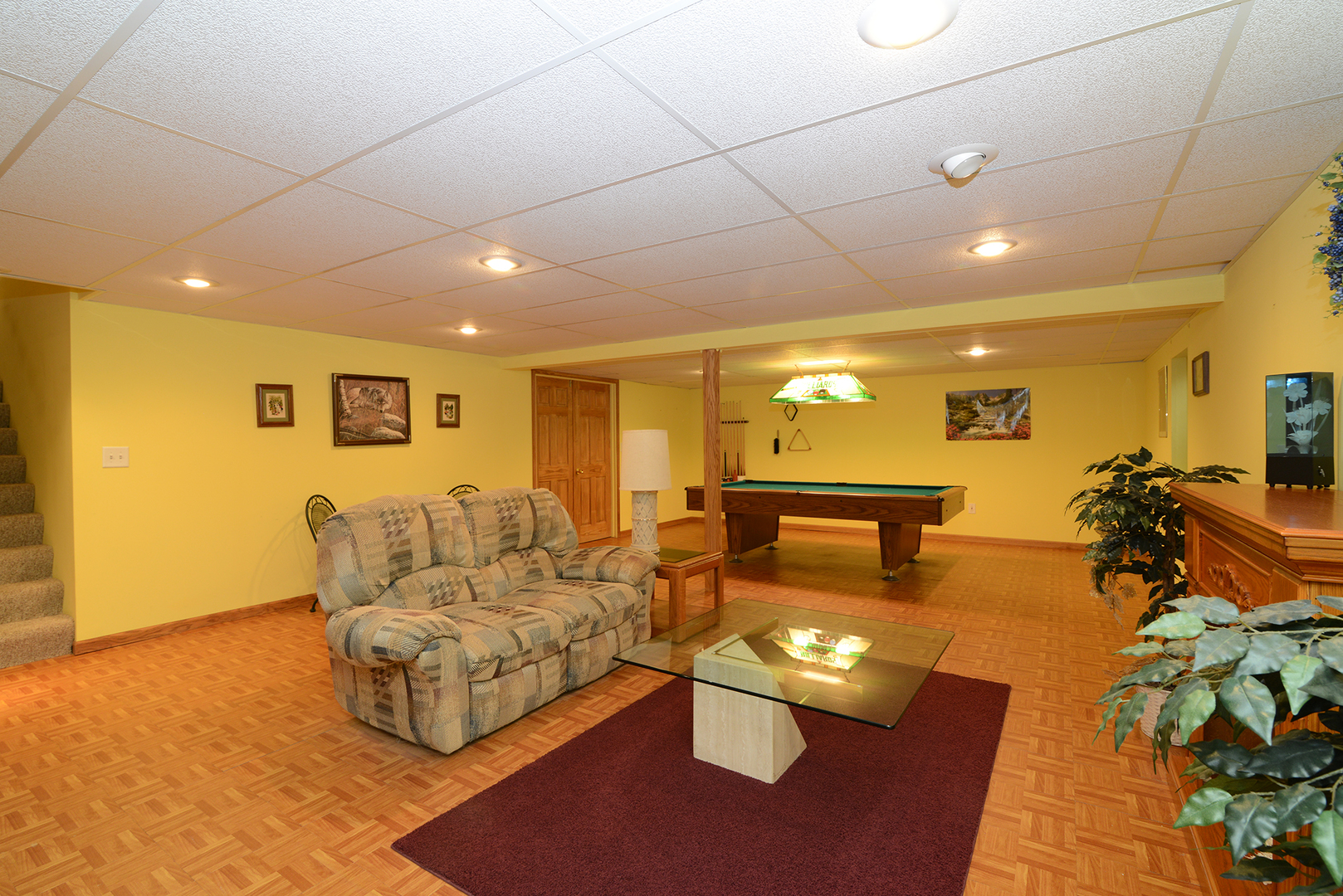 406 Windsor Drive, Oswego, IL 60543
