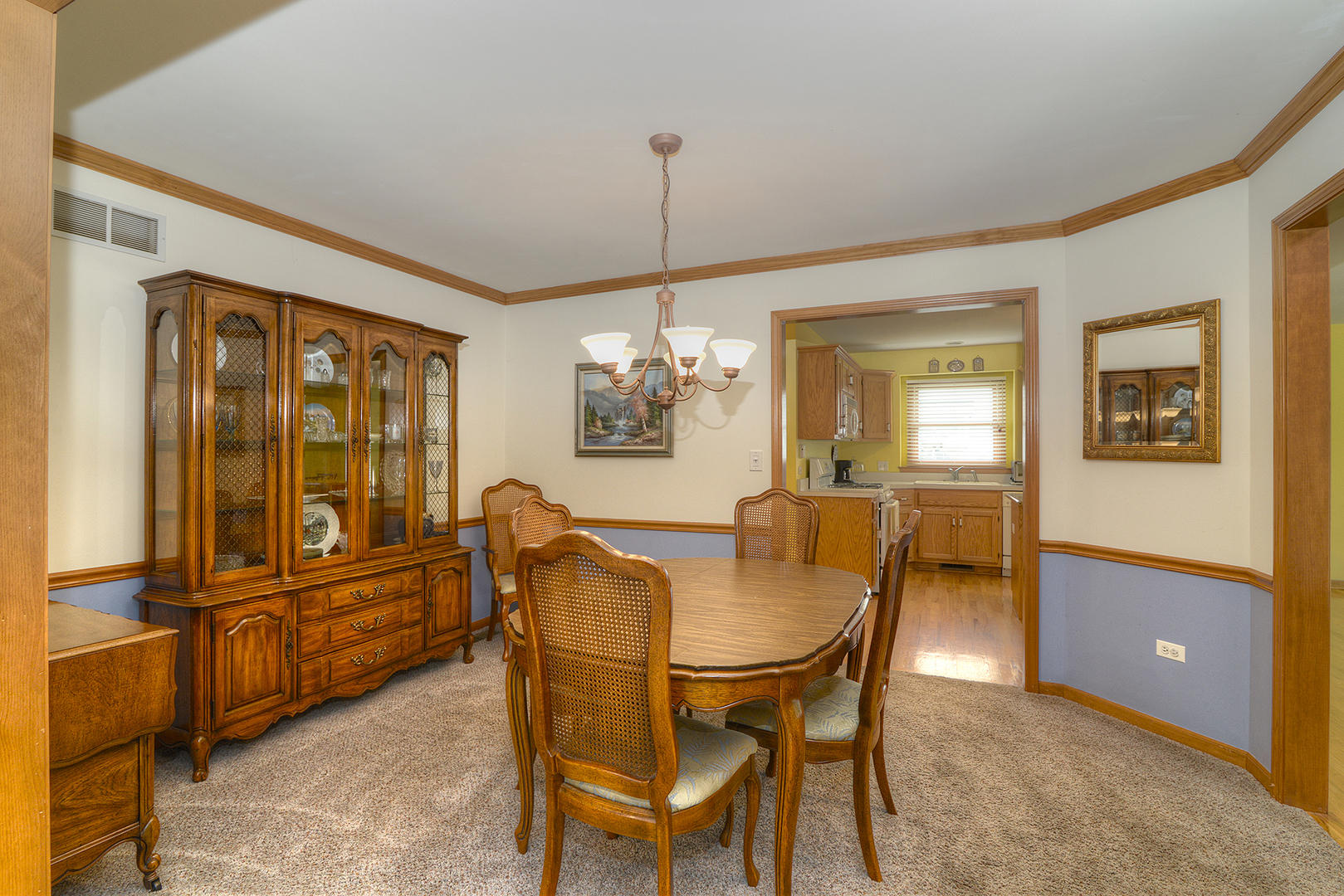 406 Windsor Drive, Oswego, IL 60543