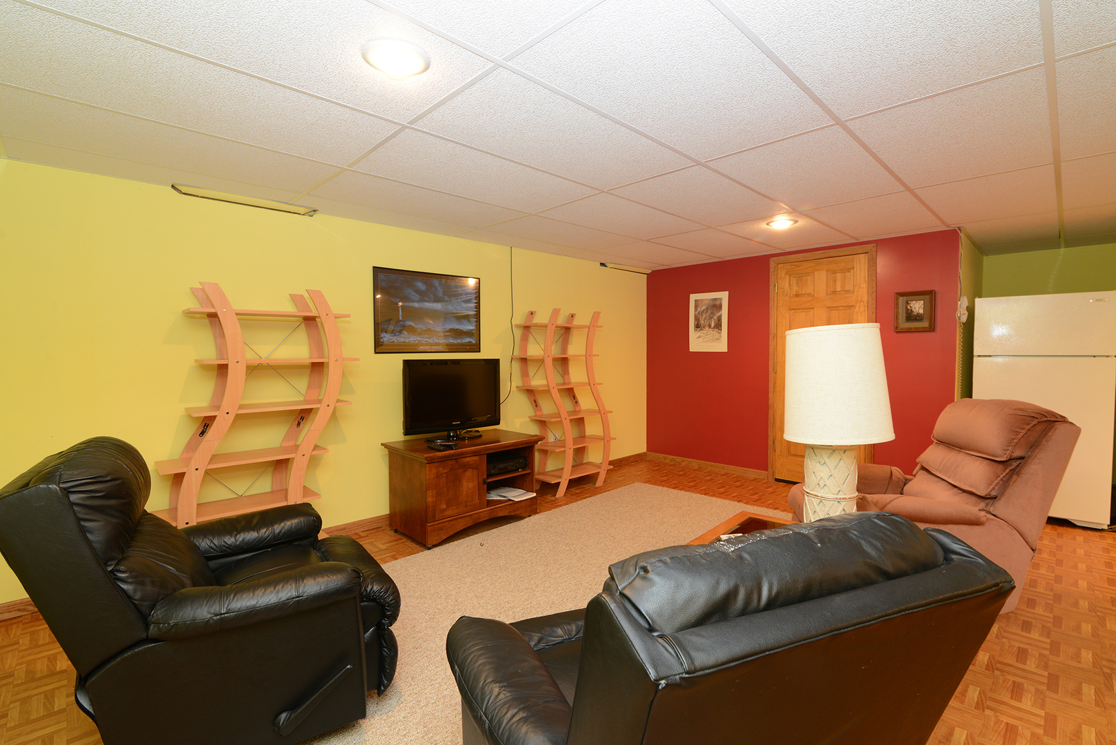 406 Windsor Drive, Oswego, IL 60543