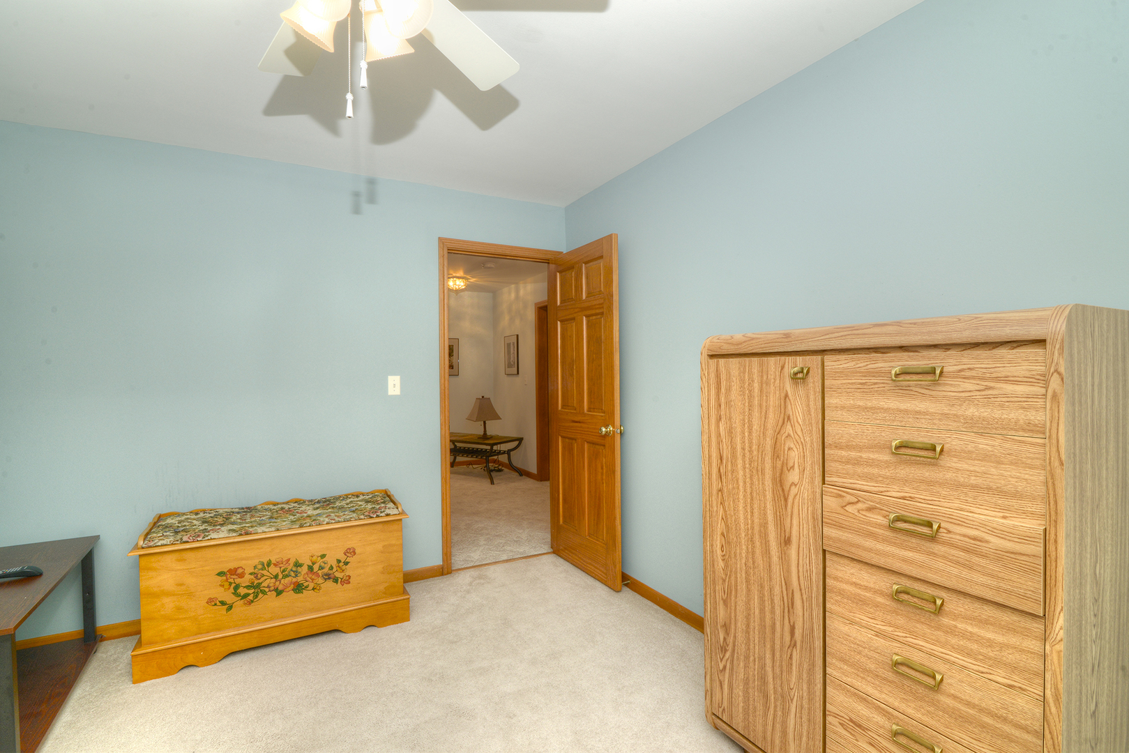 406 Windsor Drive, Oswego, IL 60543