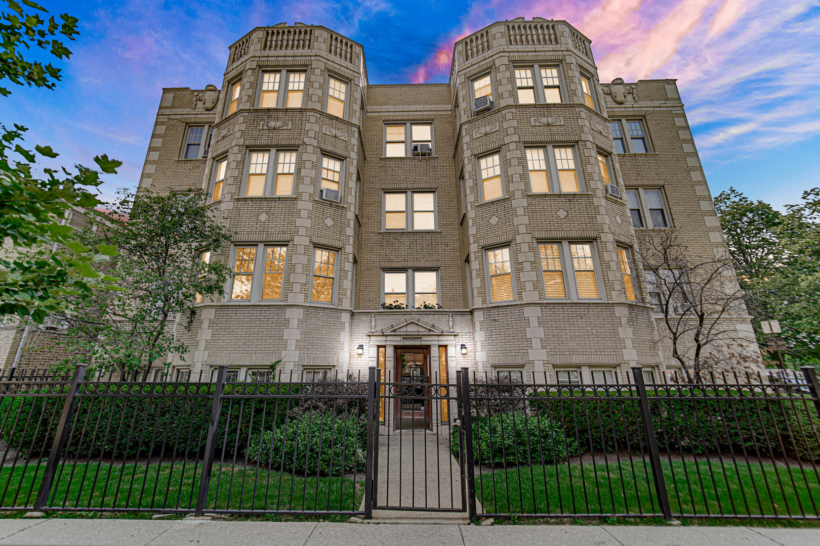 6203 N OAKLEY Avenue #G, Chicago, IL 60659