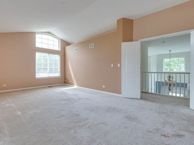 405 E Home Avenue, Palatine, IL 60074