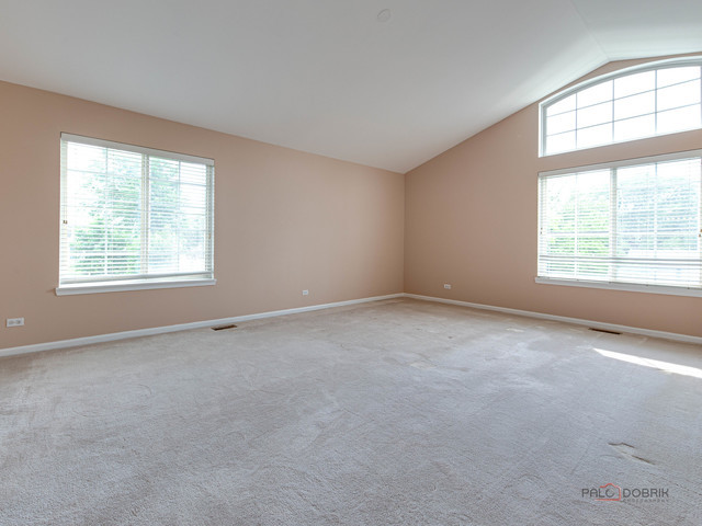 405 E Home Avenue, Palatine, IL 60074