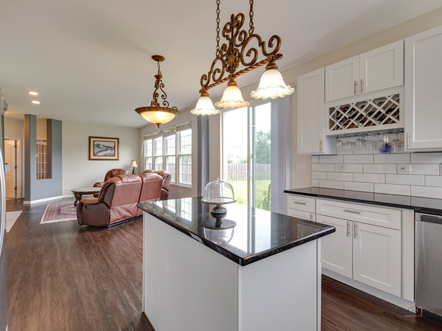 405 E Home Avenue, Palatine, IL 60074