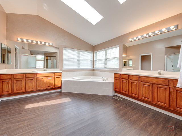 405 E Home Avenue, Palatine, IL 60074