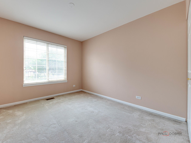 405 E Home Avenue, Palatine, IL 60074