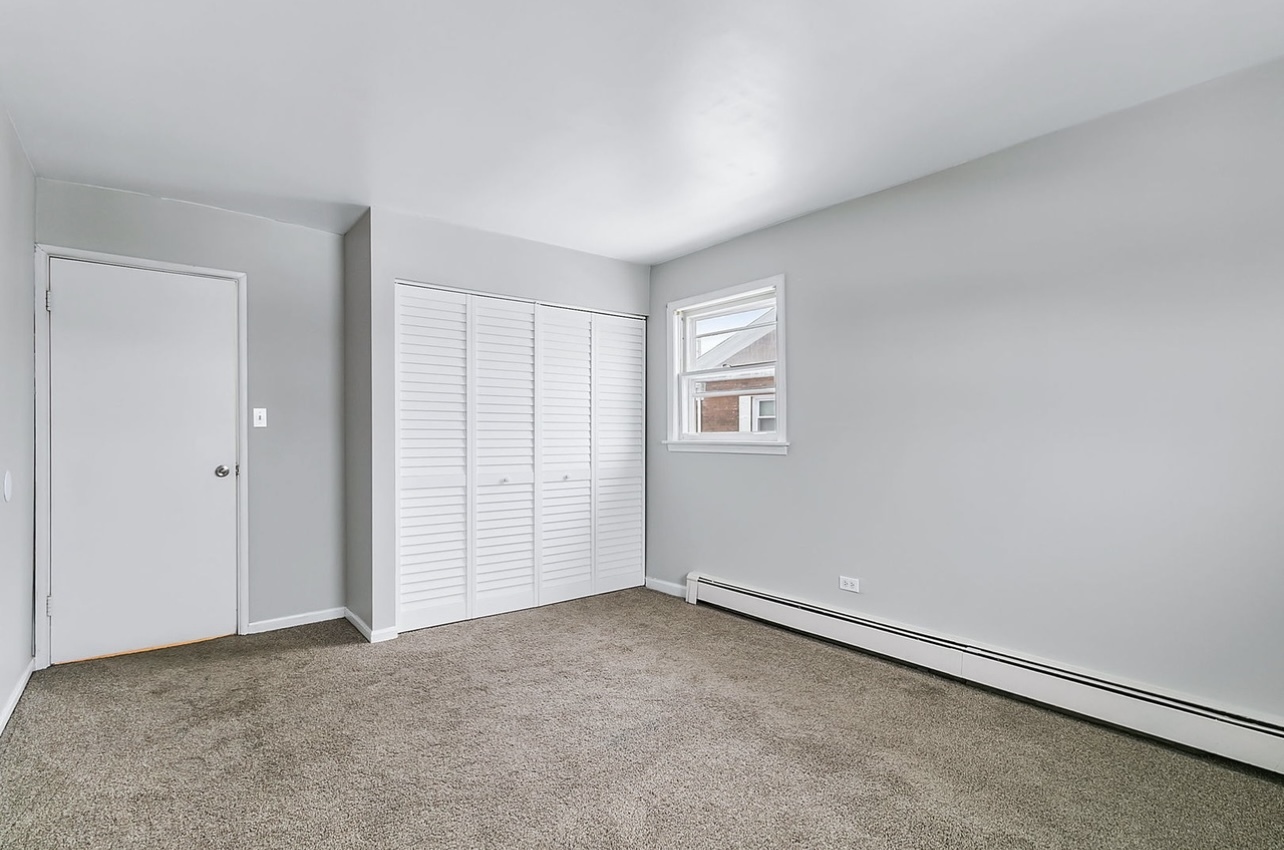 4410 W 111th Street #303, Oak Lawn, IL 60453
