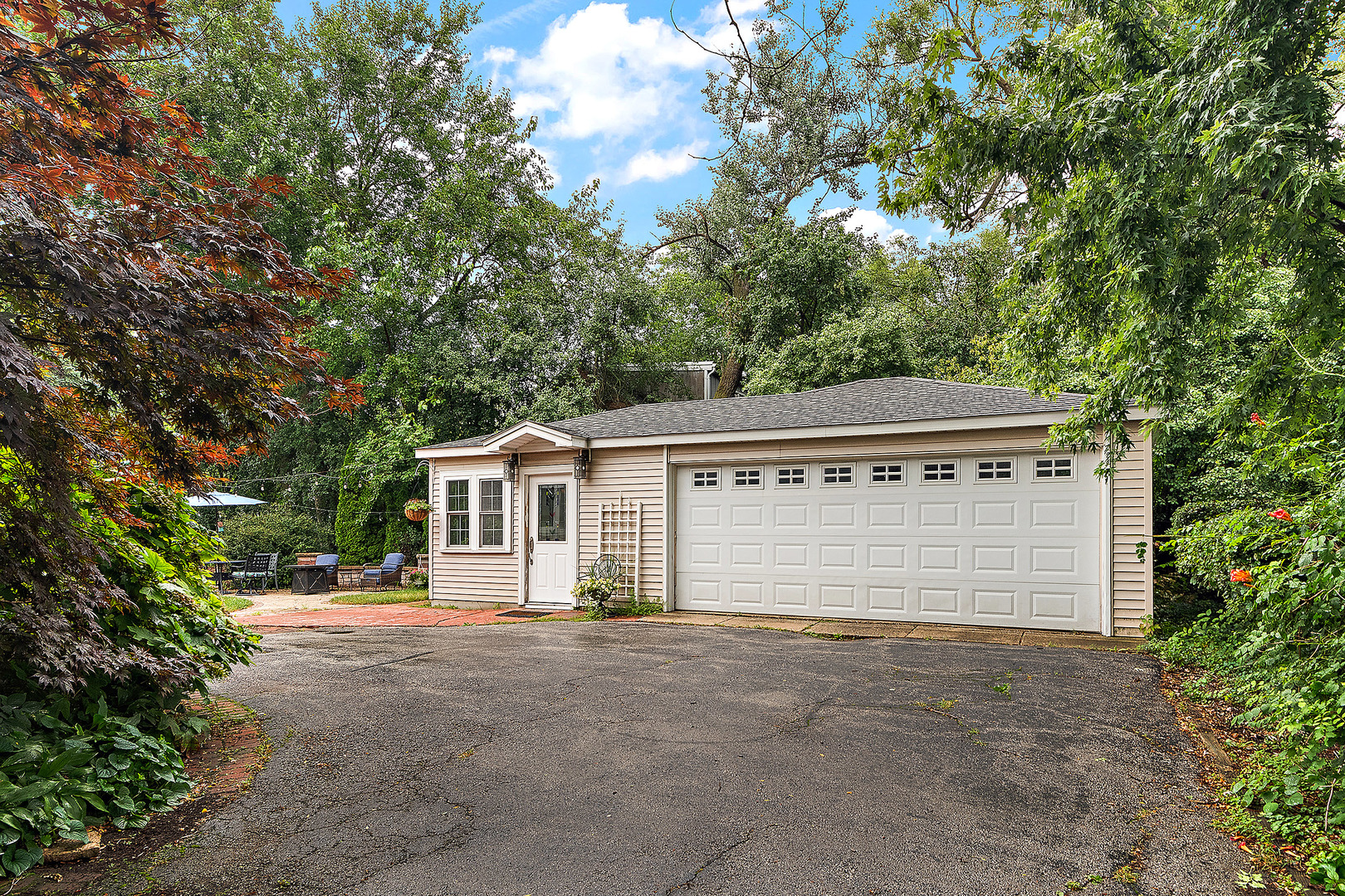 2158 Cedar Road, Homewood, IL 60430