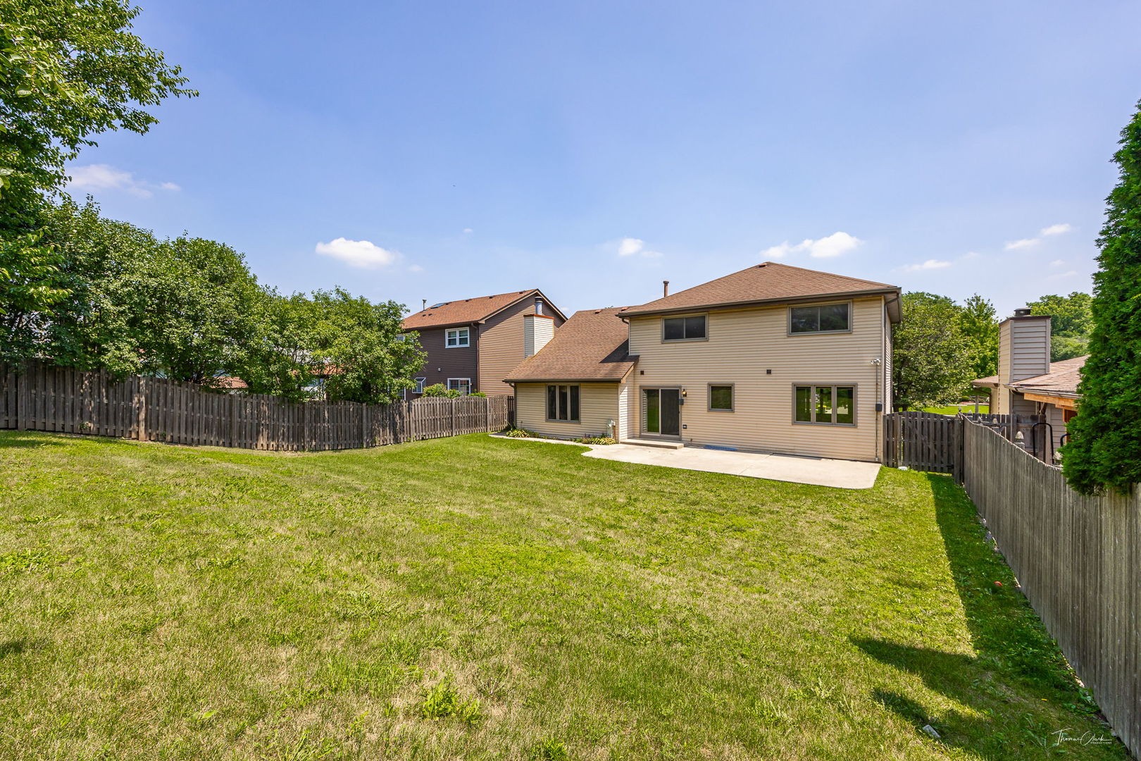 816 Heath Lane, Westmont, IL 60559