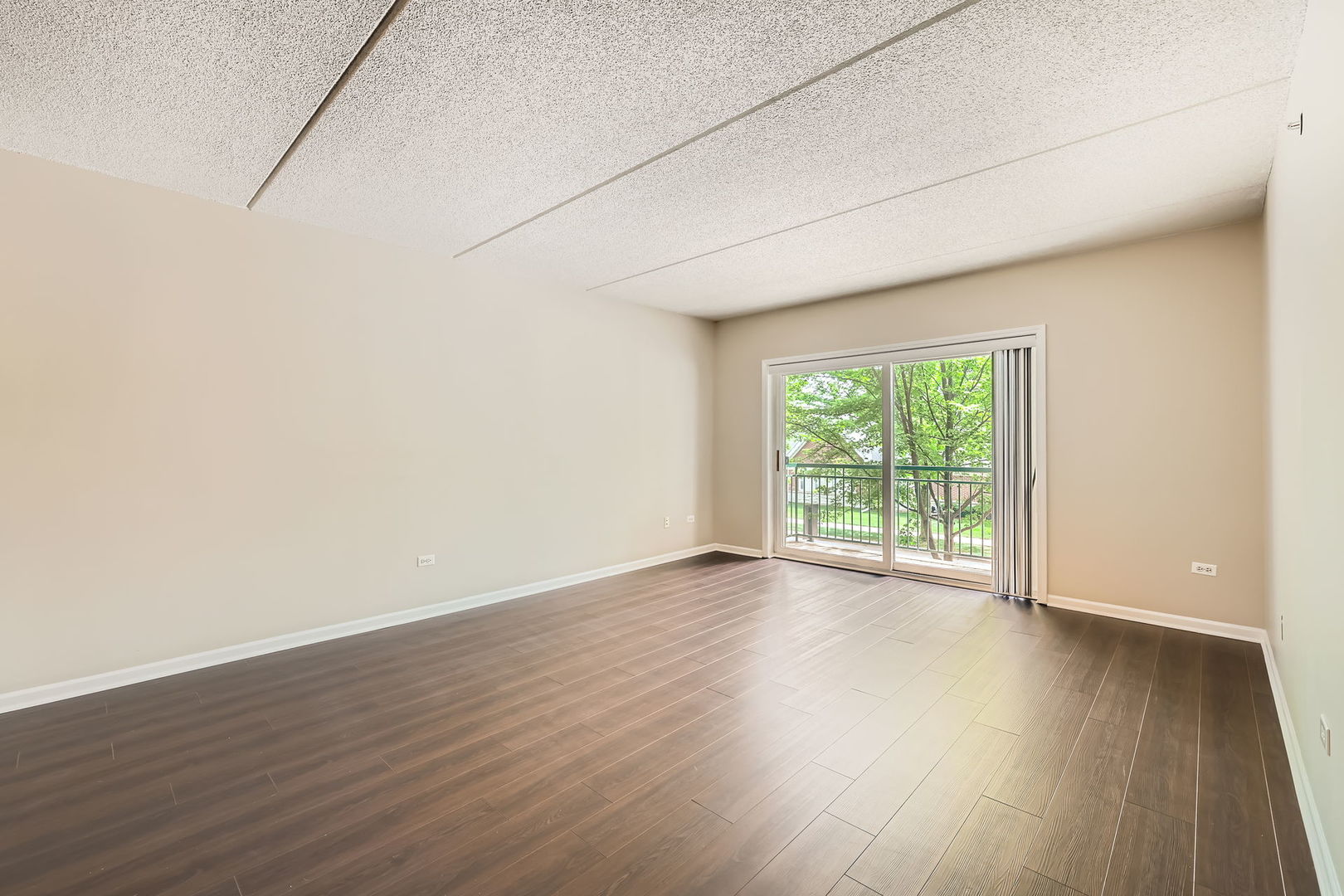 104 N Plum Grove Road #203, Palatine, IL 60067