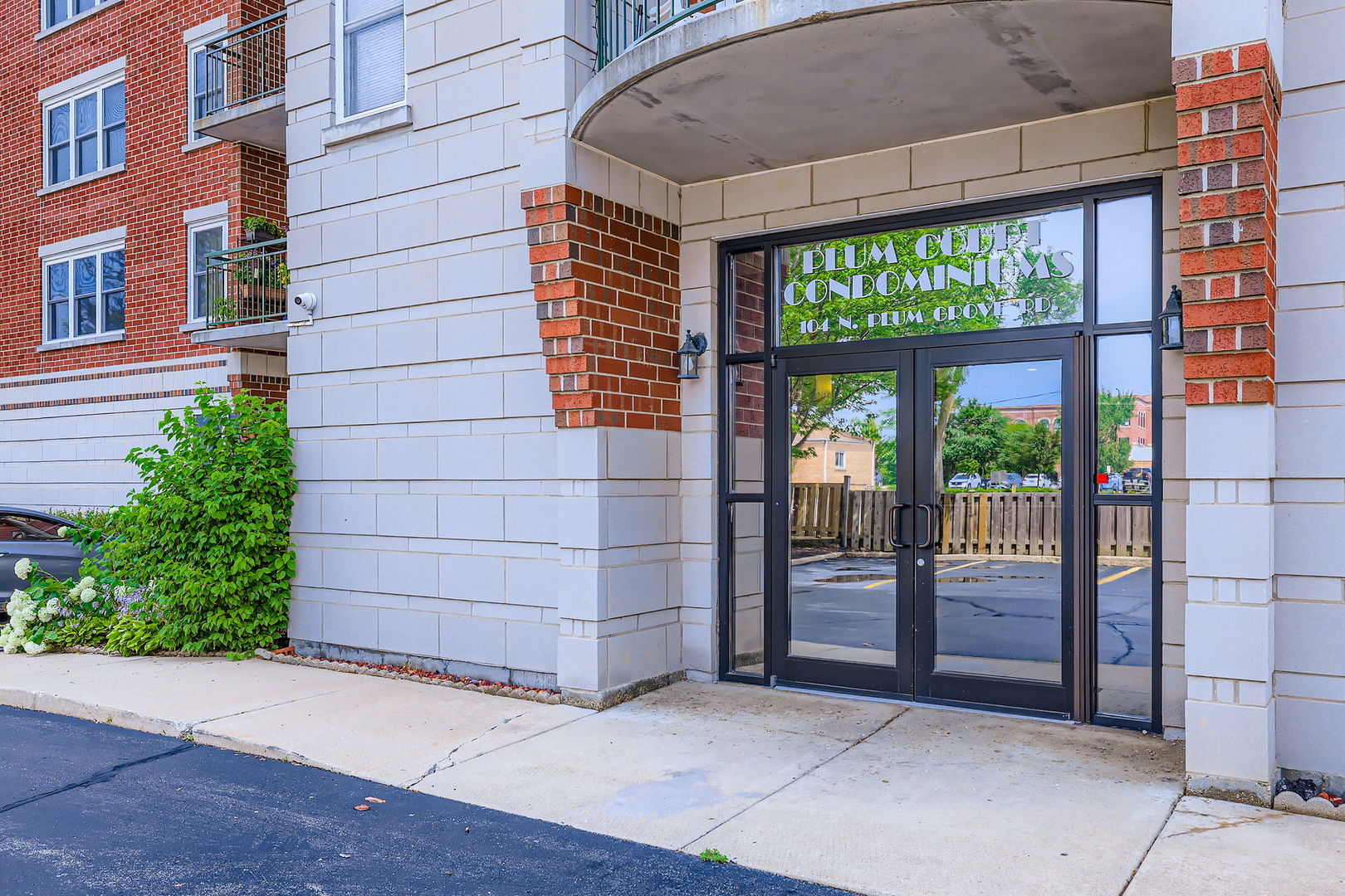 104 N Plum Grove Road #203, Palatine, IL 60067