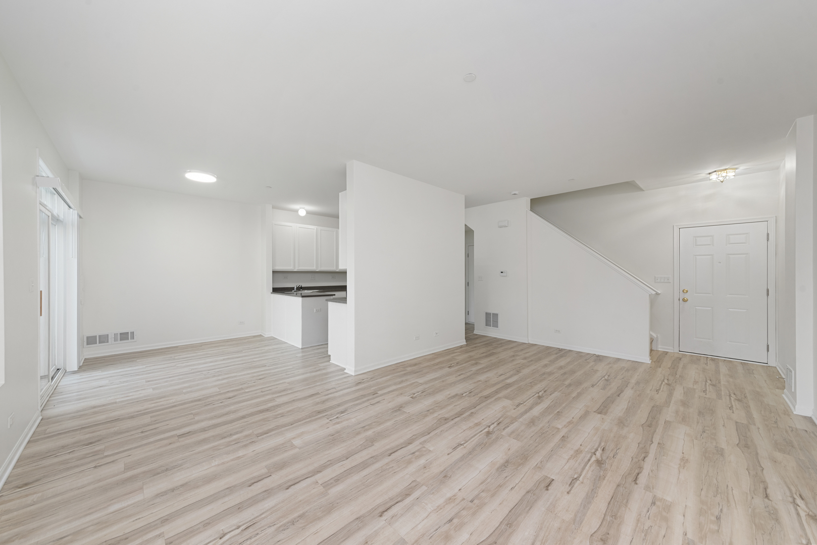 176 Willoughby Court #C, Yorkville, IL 60560