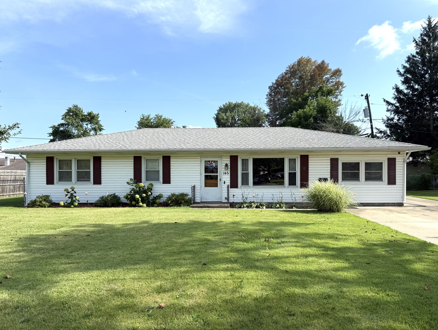 145 Southgate Street, Lincoln, IL 62656