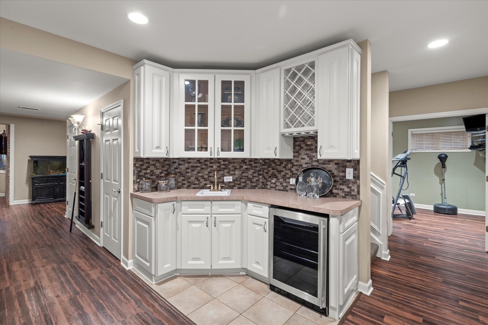 1396 Notre Dame Drive, Lemont, IL 60439