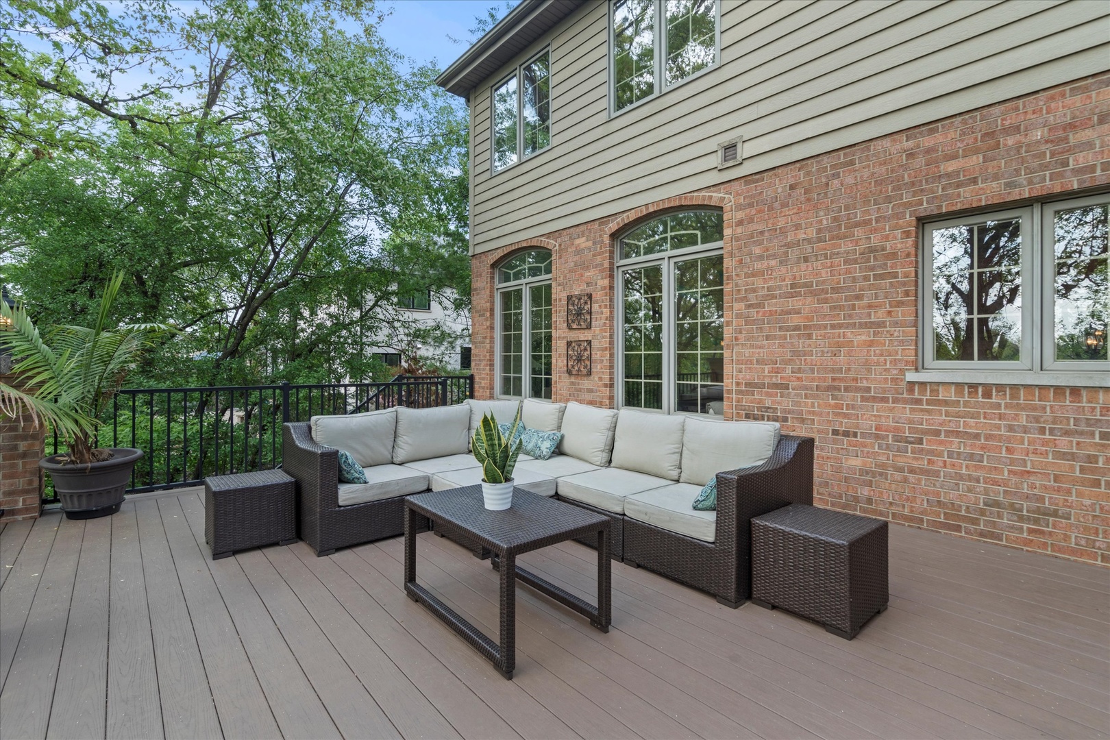 1396 Notre Dame Drive, Lemont, IL 60439