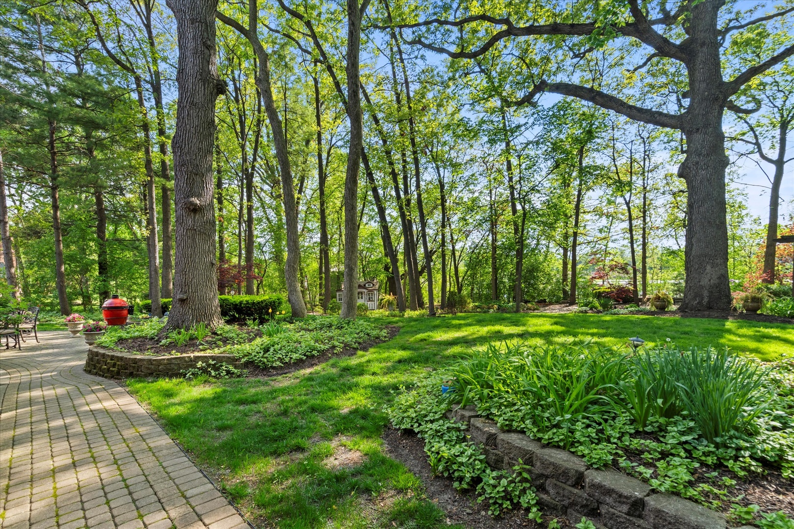 1396 Notre Dame Drive, Lemont, IL 60439