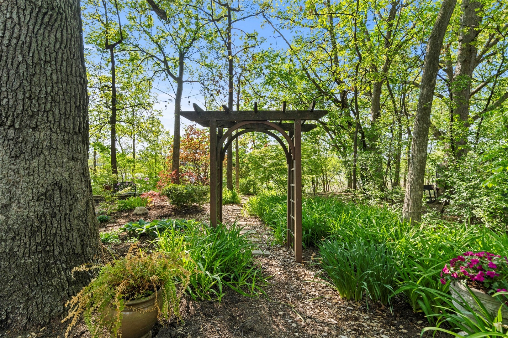 1396 Notre Dame Drive, Lemont, IL 60439