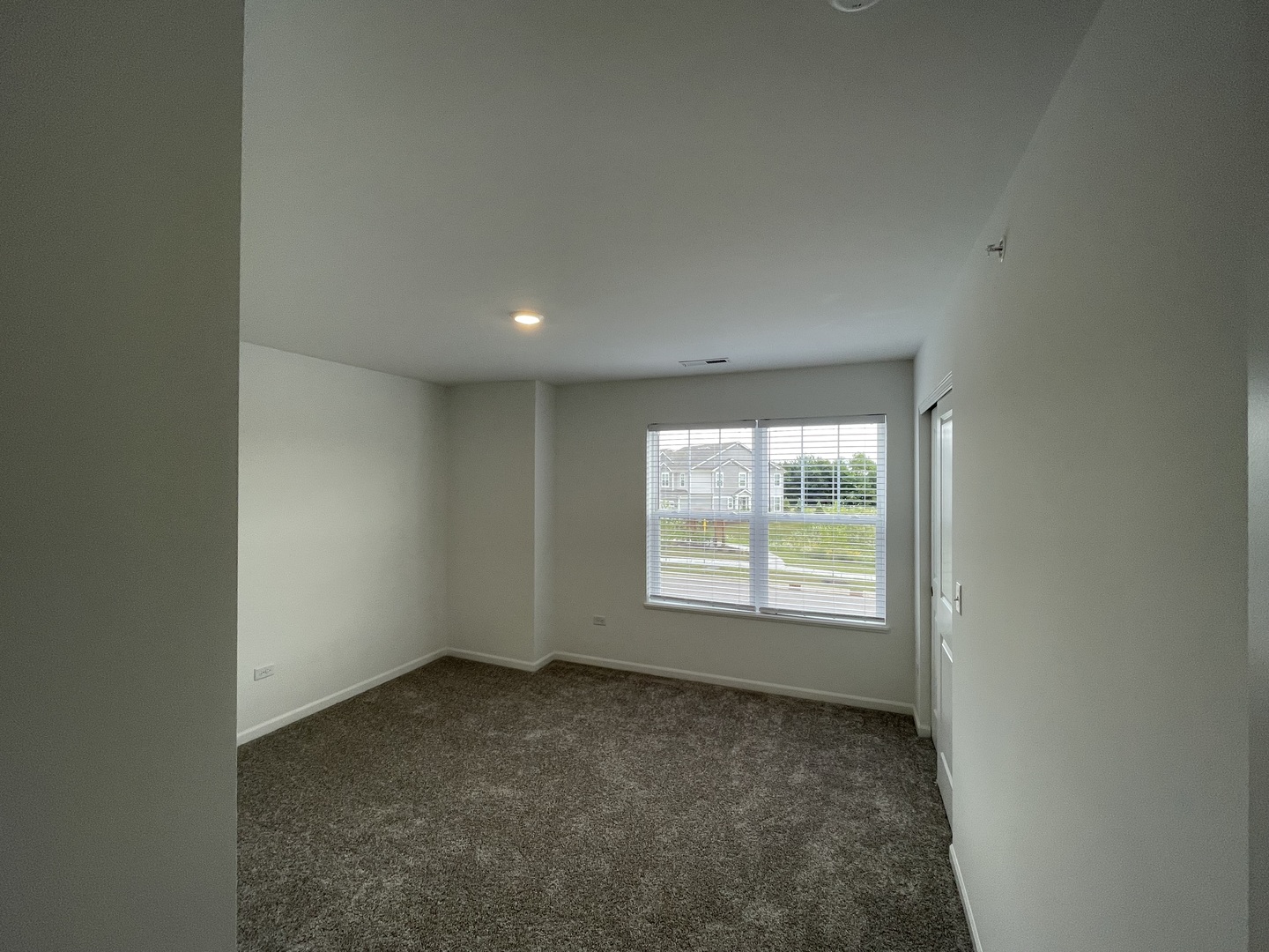 472 Carpathian Drive #472, Crystal Lake, IL 60012