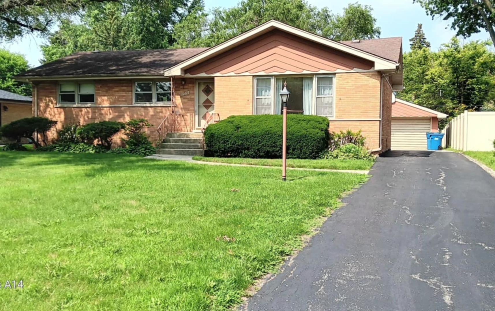12722 S 69th Court, Palos Heights, IL 60463