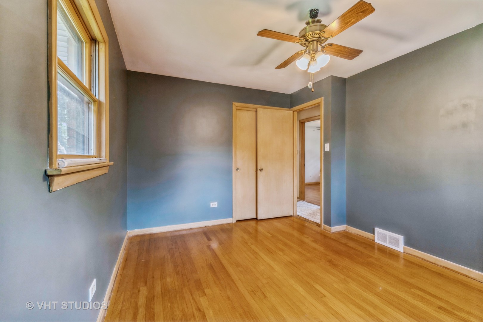 12722 S 69th Court, Palos Heights, IL 60463