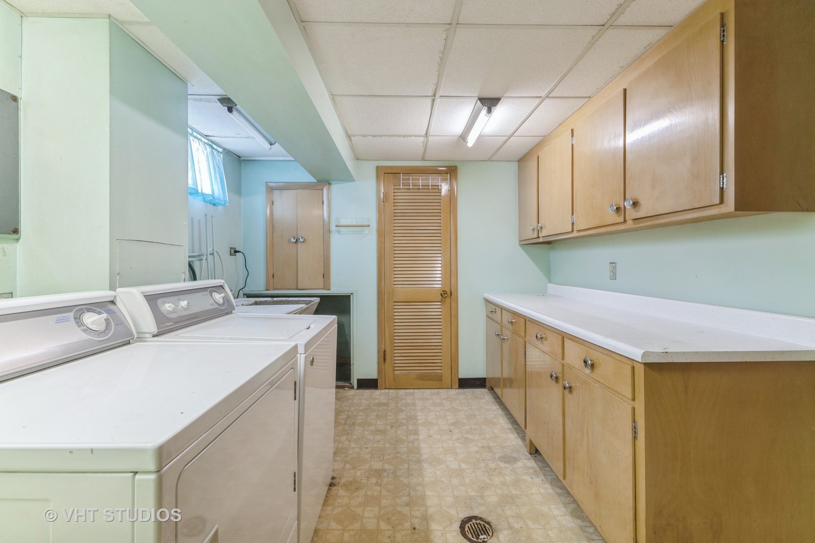 12722 S 69th Court, Palos Heights, IL 60463