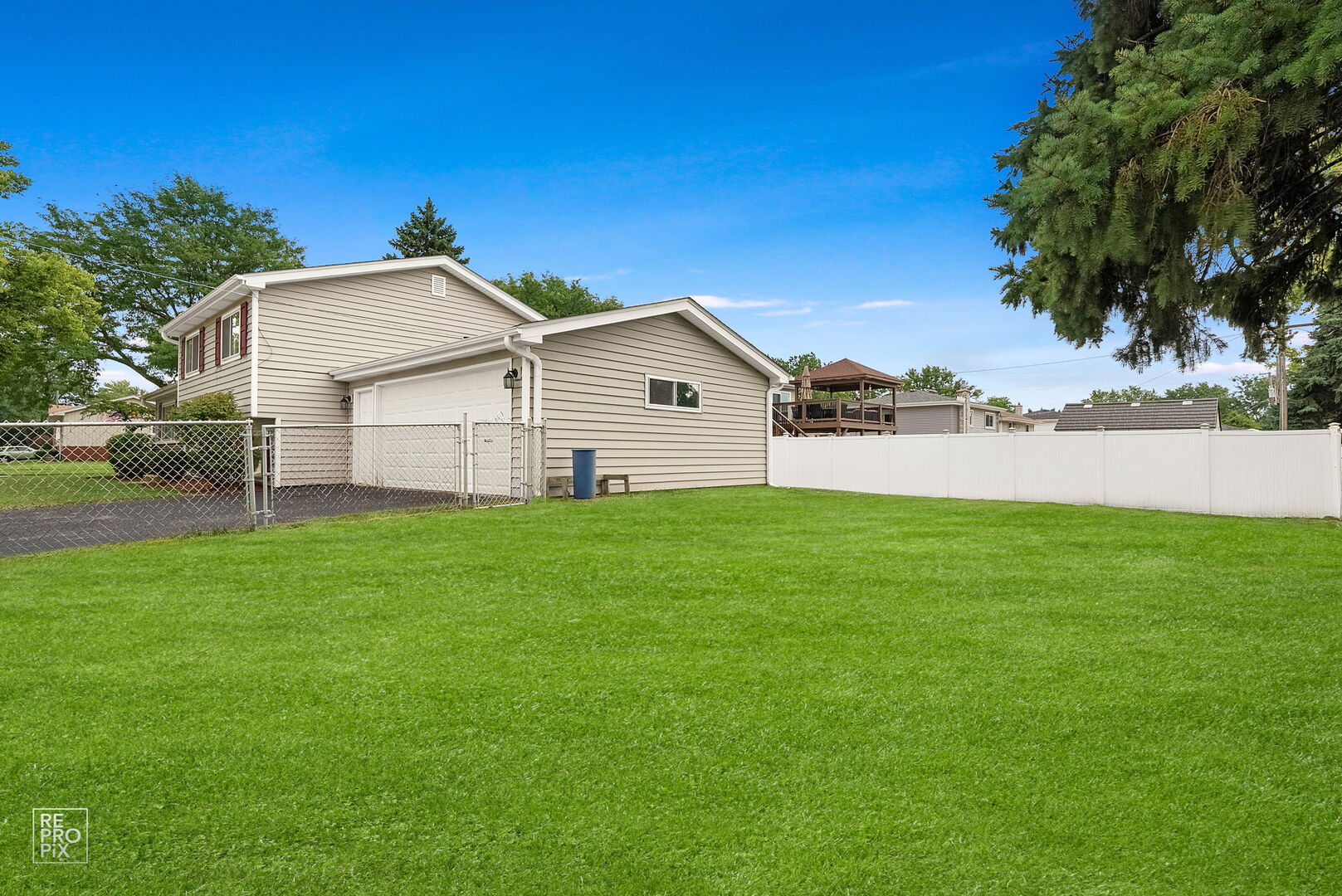 717 E Sunset Avenue, Lombard, IL 60148