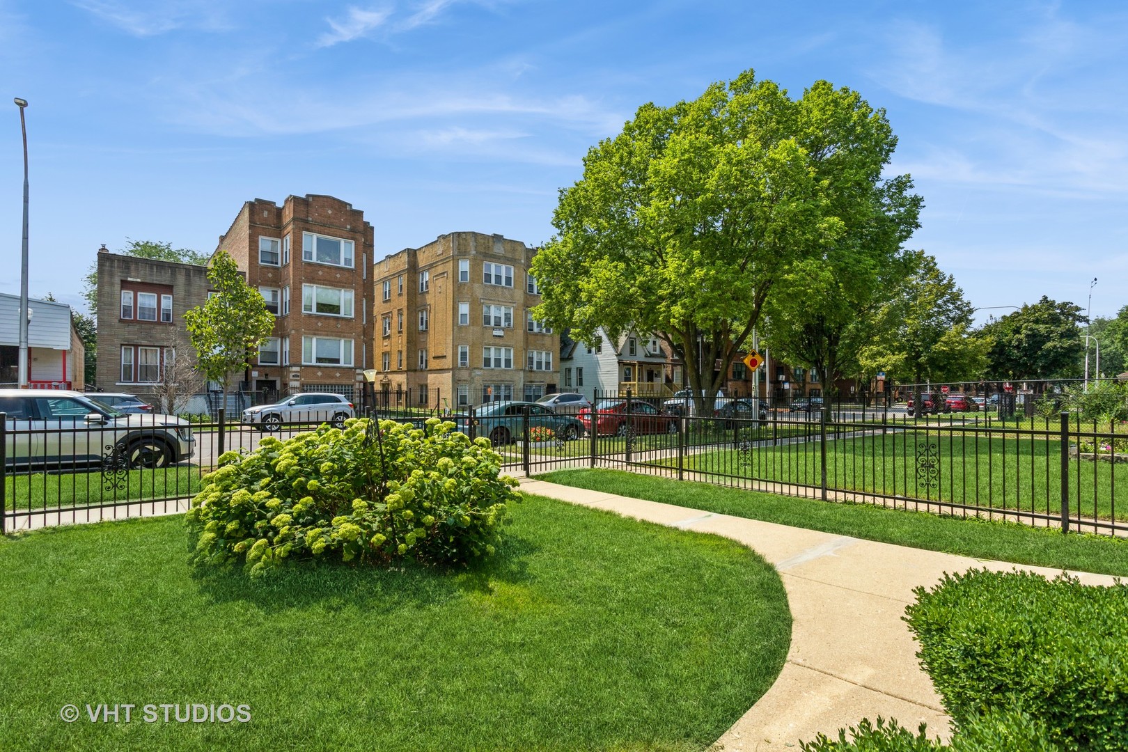 4634 W Jackson Boulevard, Chicago, IL 60644