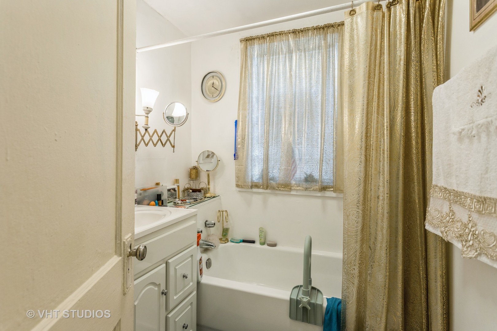 4634 W Jackson Boulevard, Chicago, IL 60644