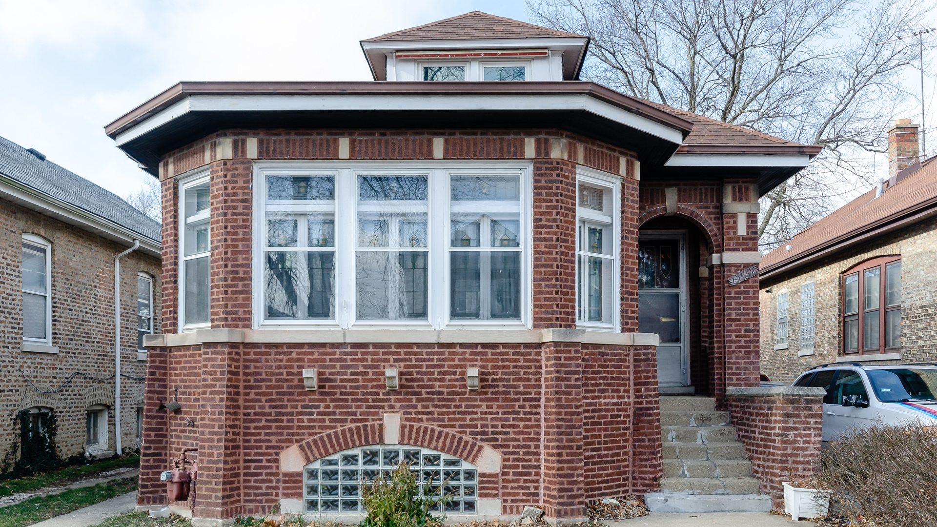 8832 S Marshfield Avenue, Chicago, IL 60620